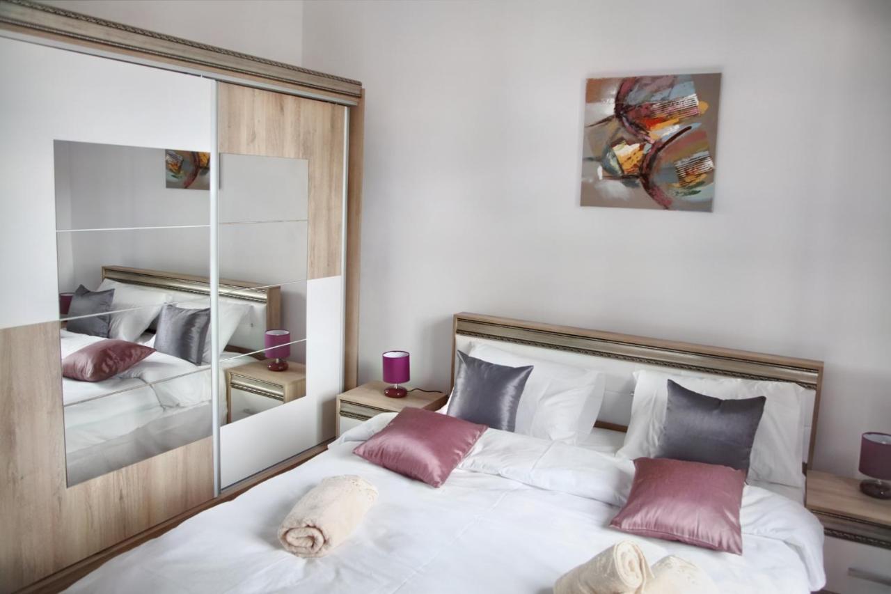 Luxury Downtown Apartment Kaloşvar Dış mekan fotoğraf
